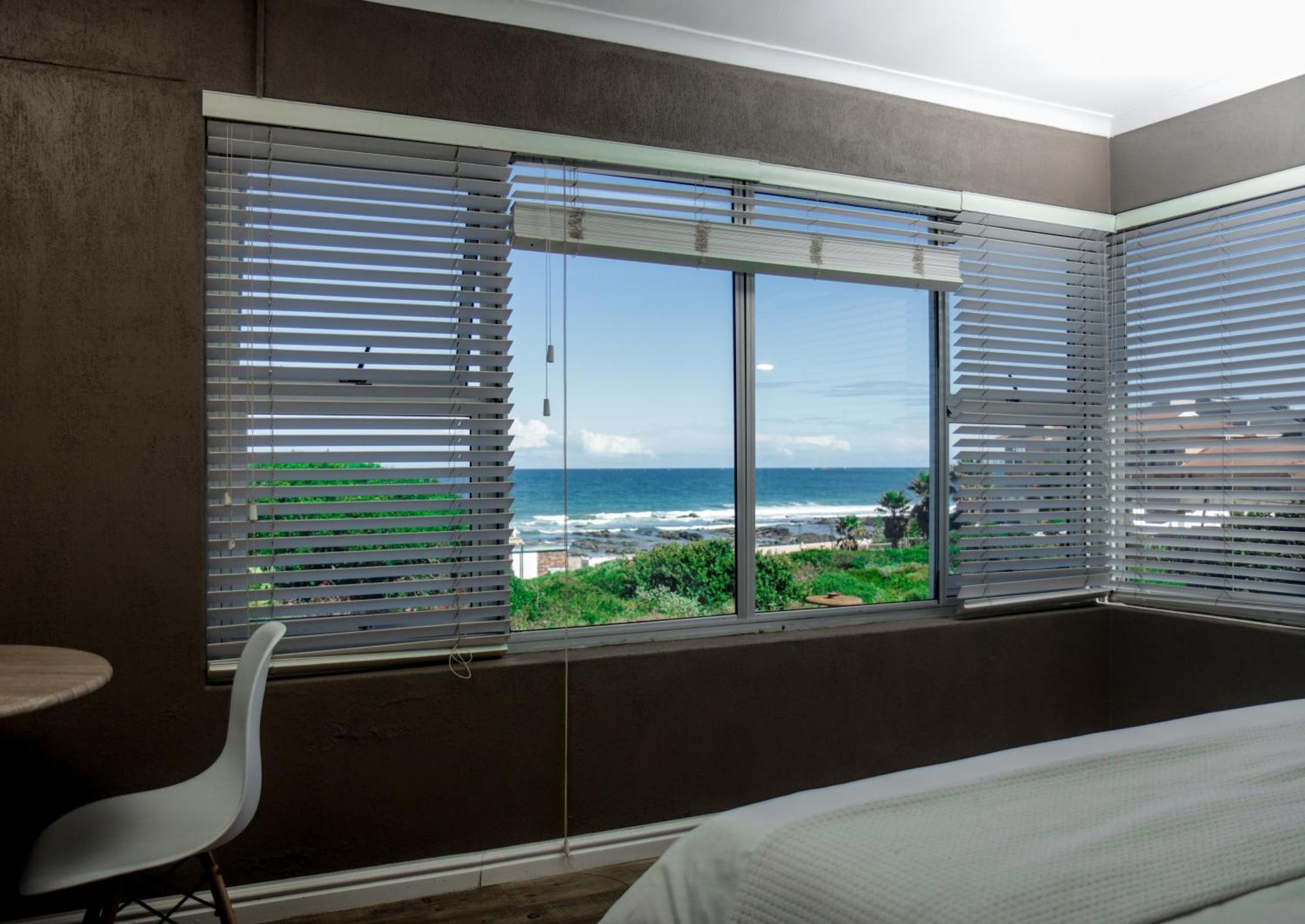 Nine On Uys Street B & B Jeffreys Bay Exterior photo
