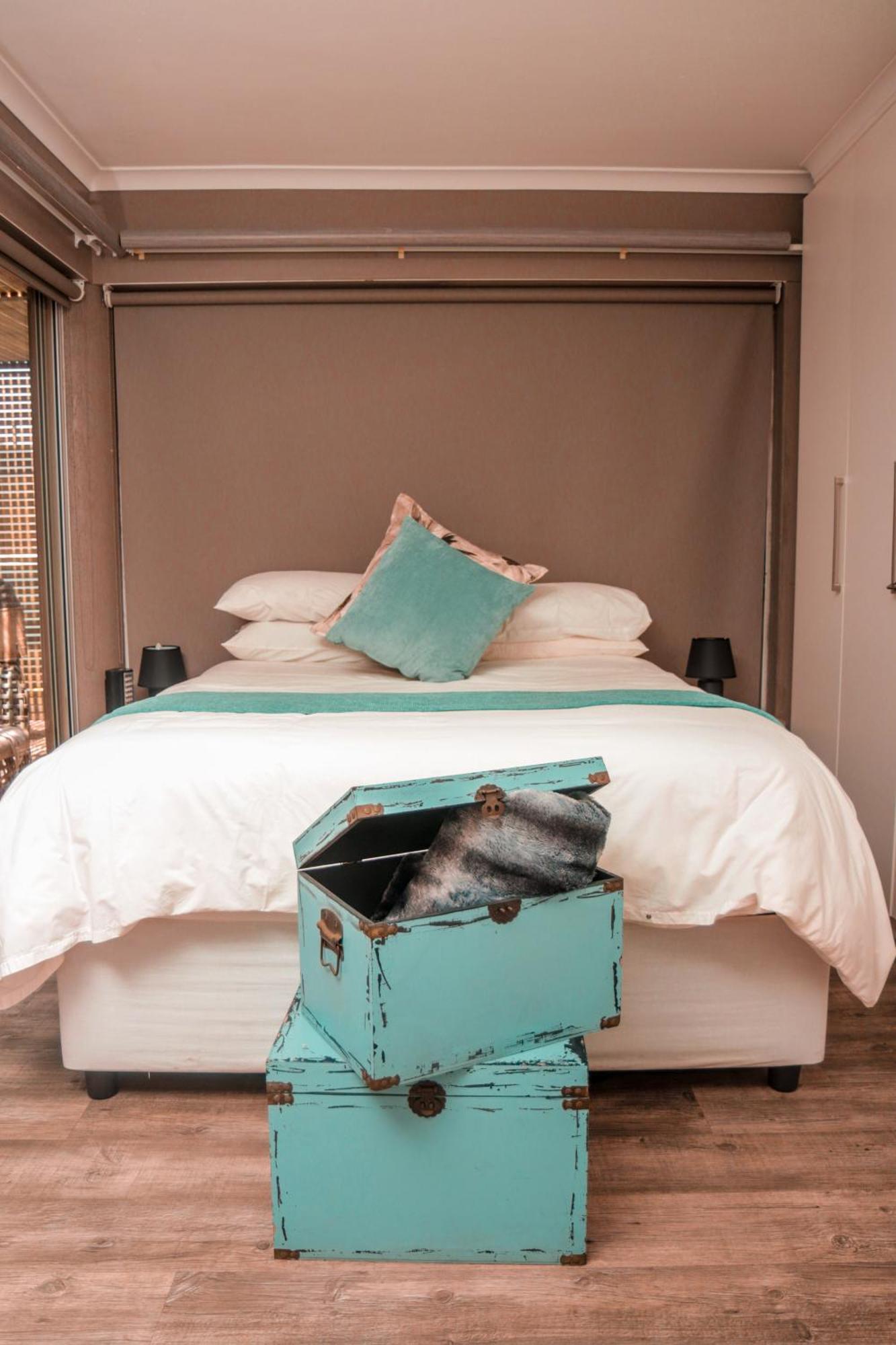 Nine On Uys Street B & B Jeffreys Bay Exterior photo